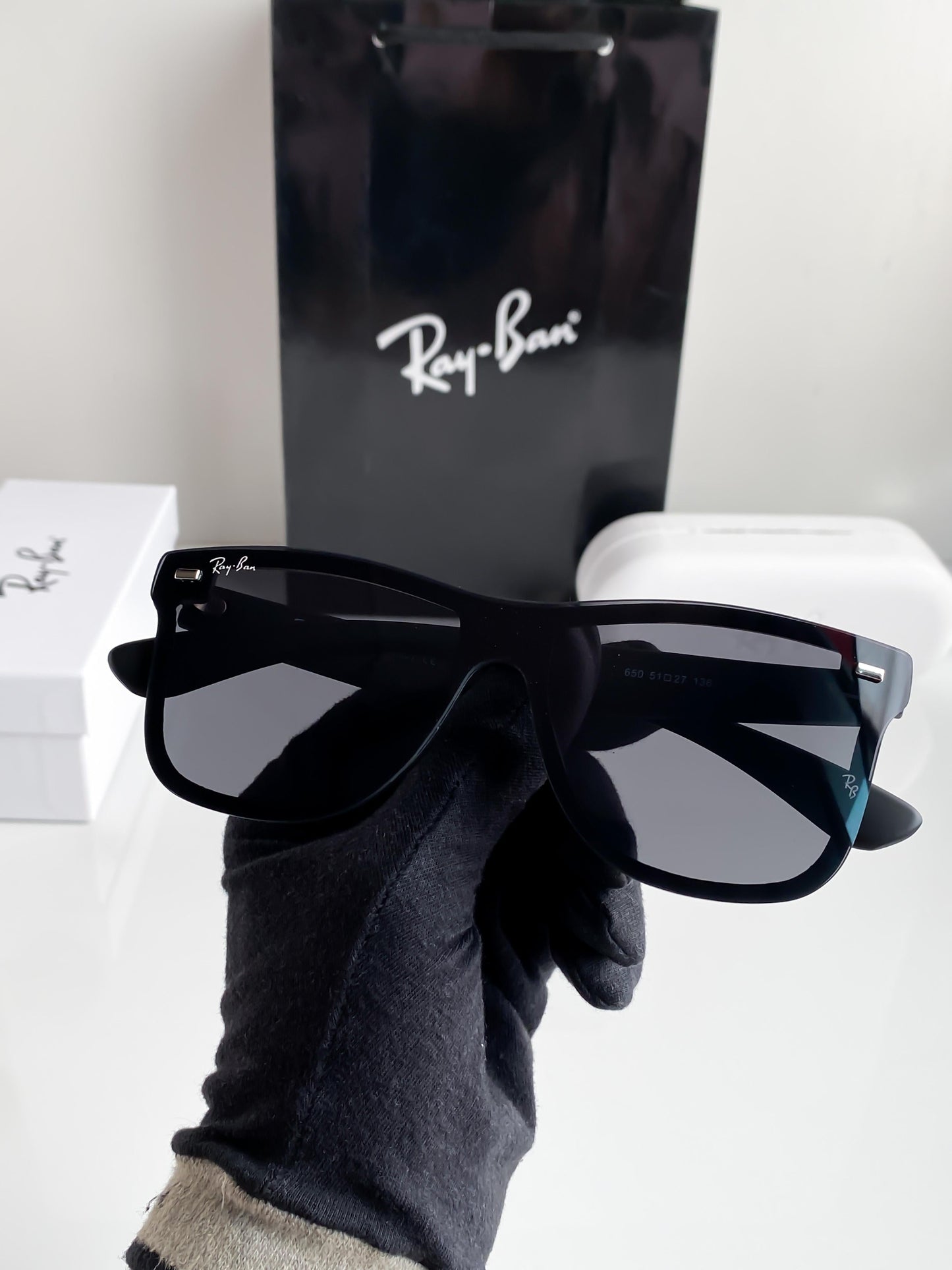 RAY-BAN New Addition Black & Black 650 Wayfarer Sunglass For Unisex