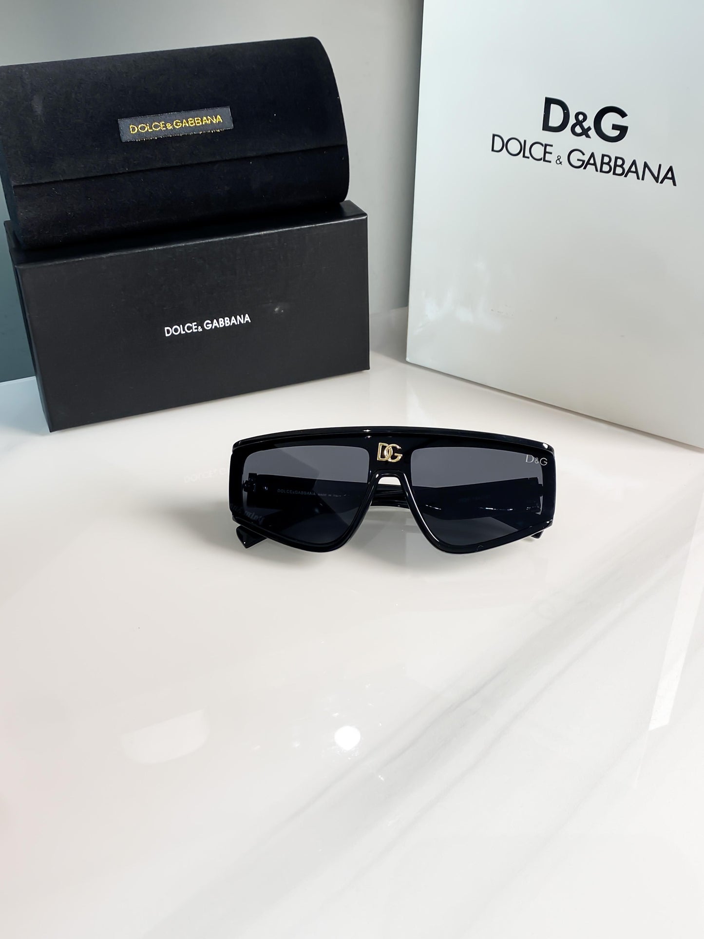 DG Luxury UV Protected Wayfarers